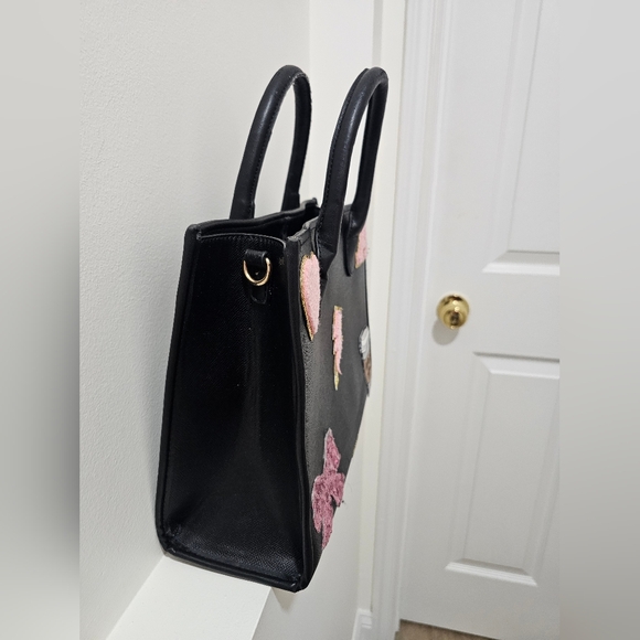Like Dreams Black Tote with Pink Patch Details - Picture 7 of 16